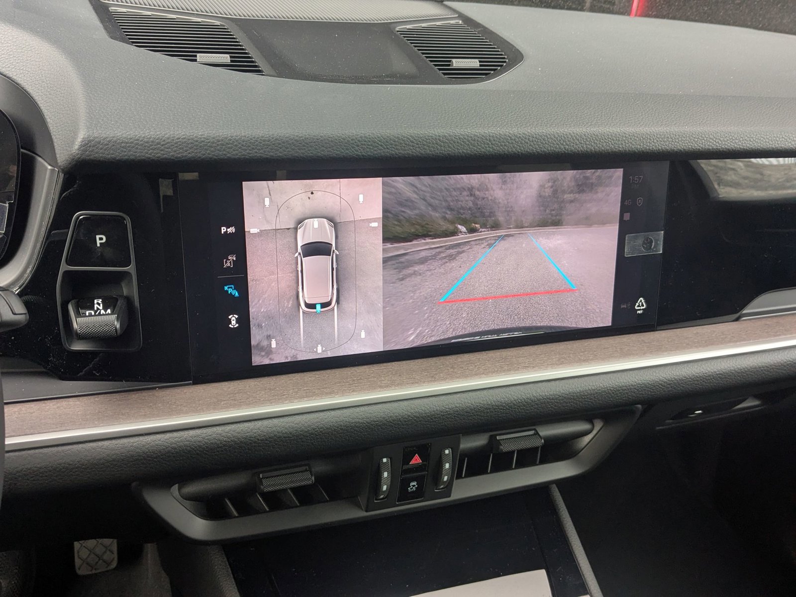 New 2026 Porsche Cayenne image 19