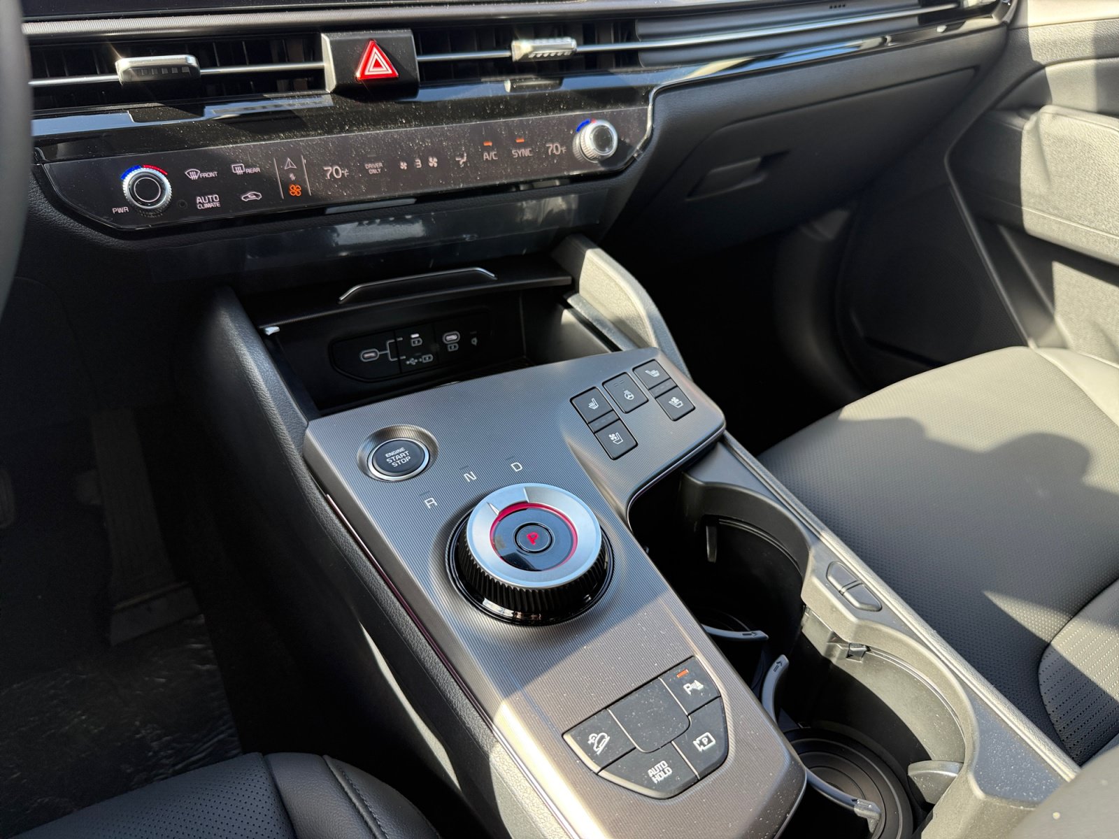 New 2027 Kia Sportage SX Prestige AWD/4WD image 13