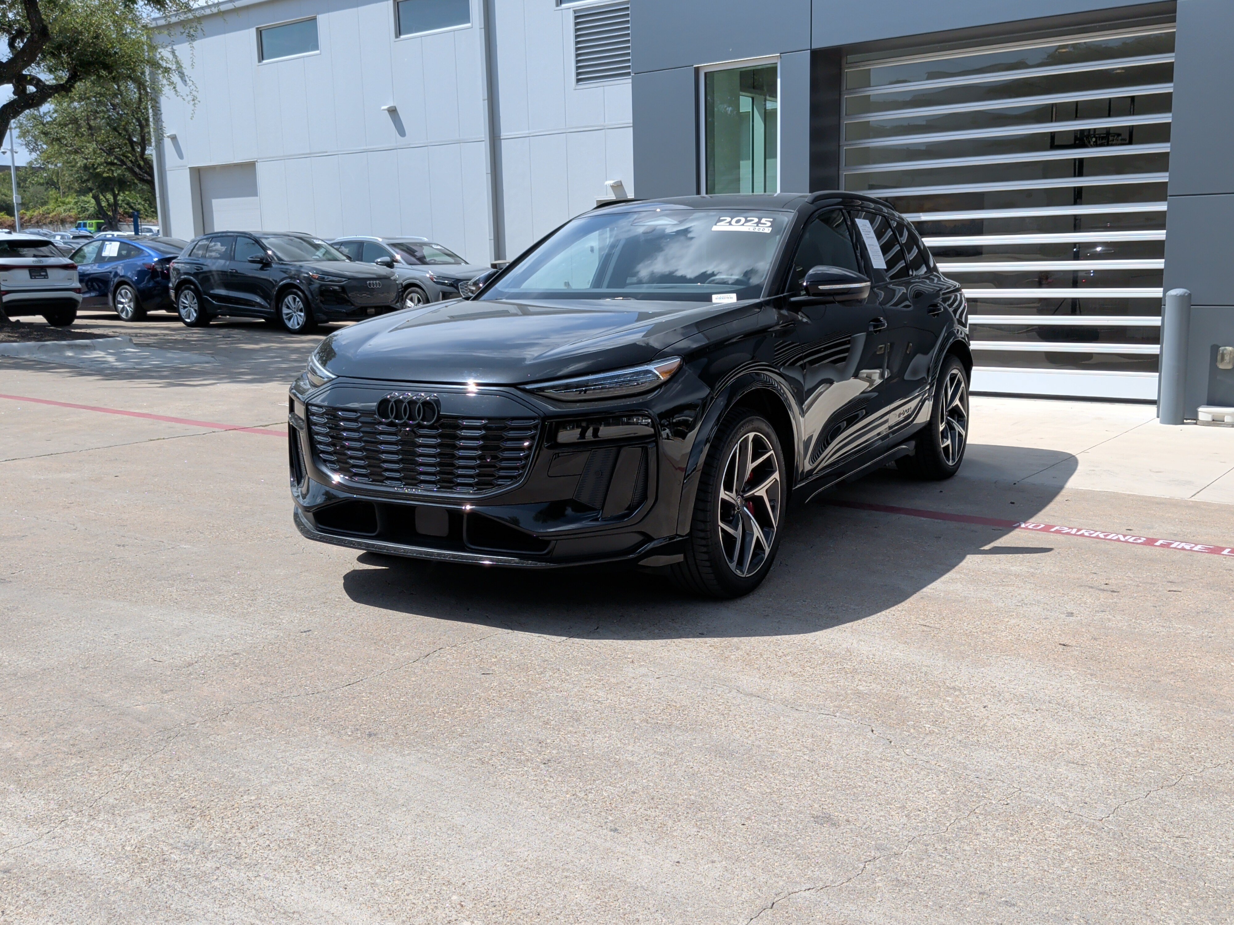 Certified 2025 Audi A6 e-tron Premium Plus w/ Premium Plus AWD/4WD image 5