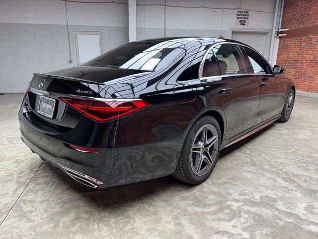 New 2025 Mercedes-Benz S 580 4MATIC Sedan image 4