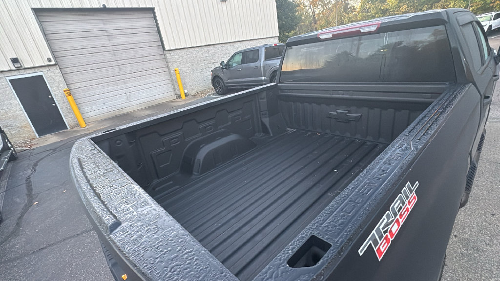 Used 2024 Chevrolet Silverado 1500 Custom Trail Boss AWD/4WD image 14