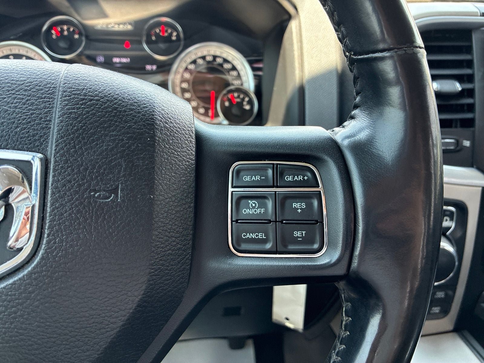 Used 2017 RAM 1500 Big Horn AWD/4WD image 28