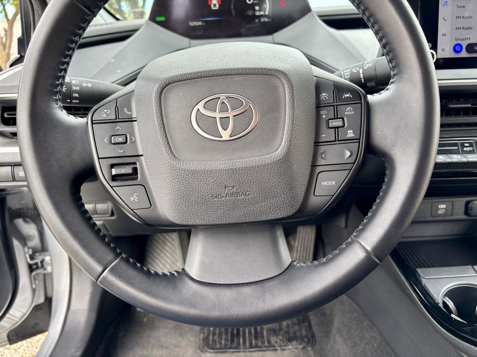 Used 2024 Toyota Prius LE image 8