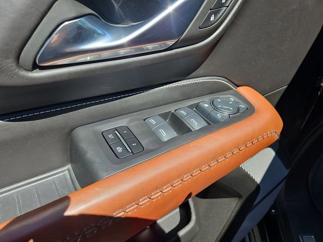 Used 2023 GMC Yukon XL Denali Ultimate image 24