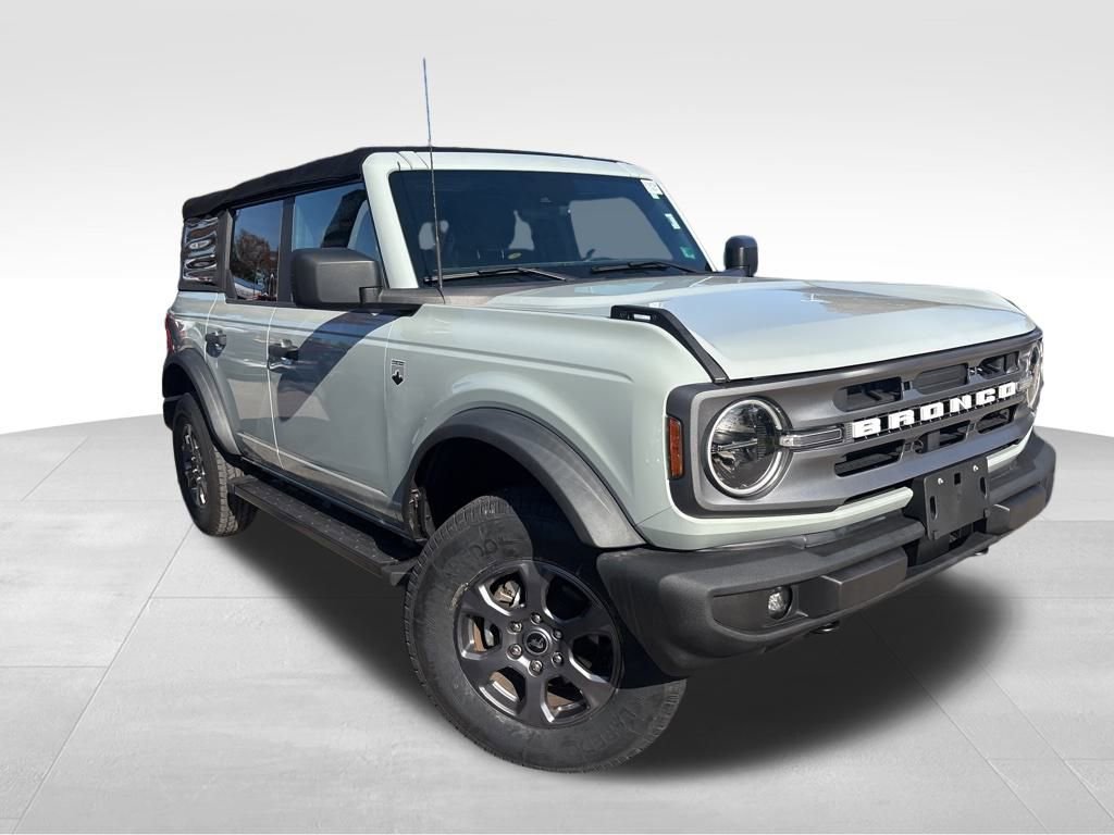 Used 2022 Ford Bronco Big Bend image 9