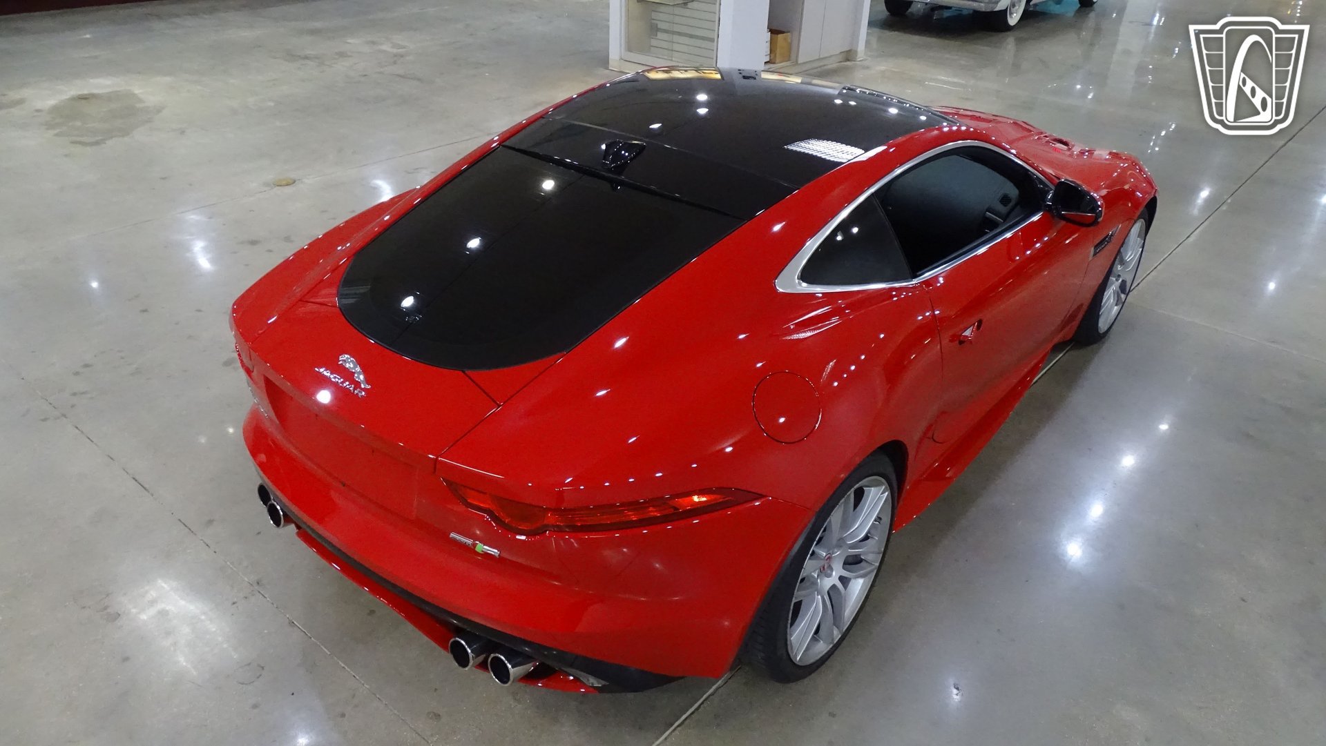 Used 2016 Jaguar F-TYPE R AWD/4WD image 14