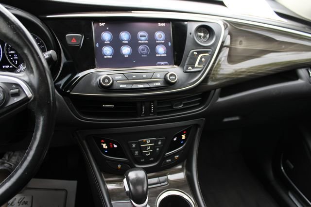 Used 2020 Buick Envision Premium AWD/4WD image 15