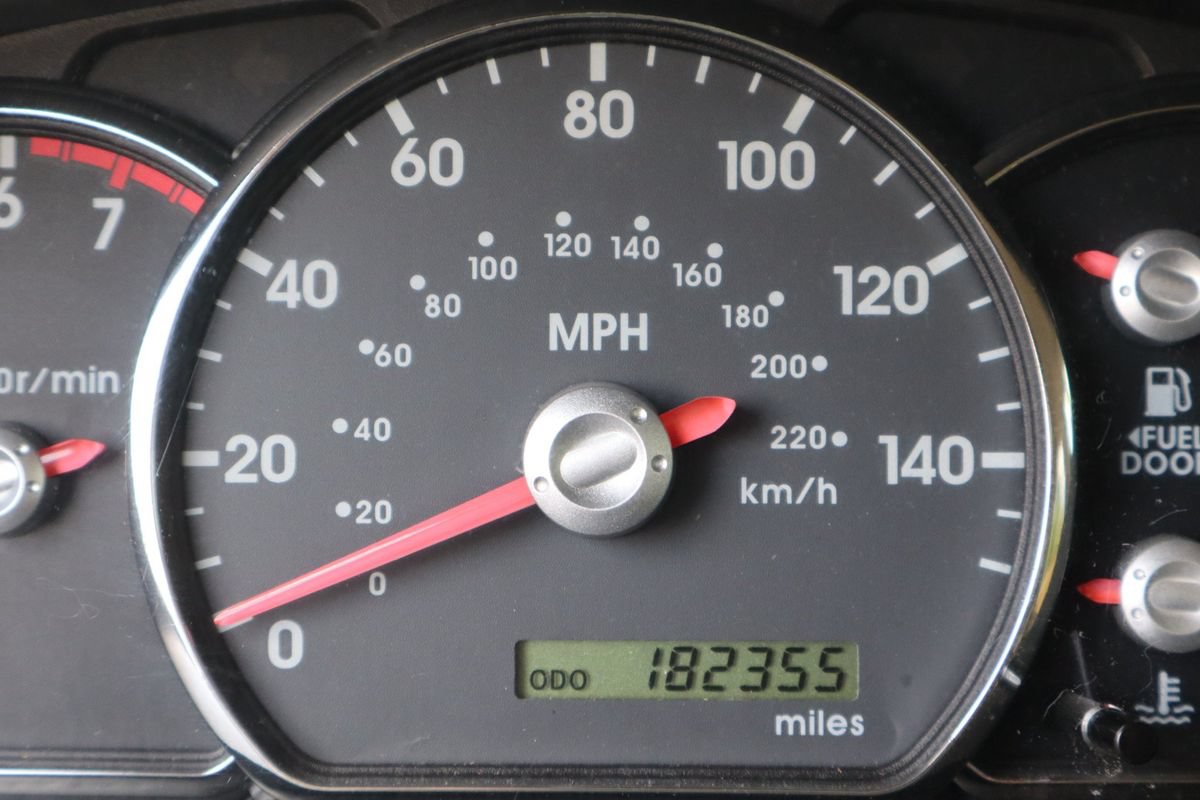 Used 2008 Mitsubishi Endeavor LS AWD/4WD image 42