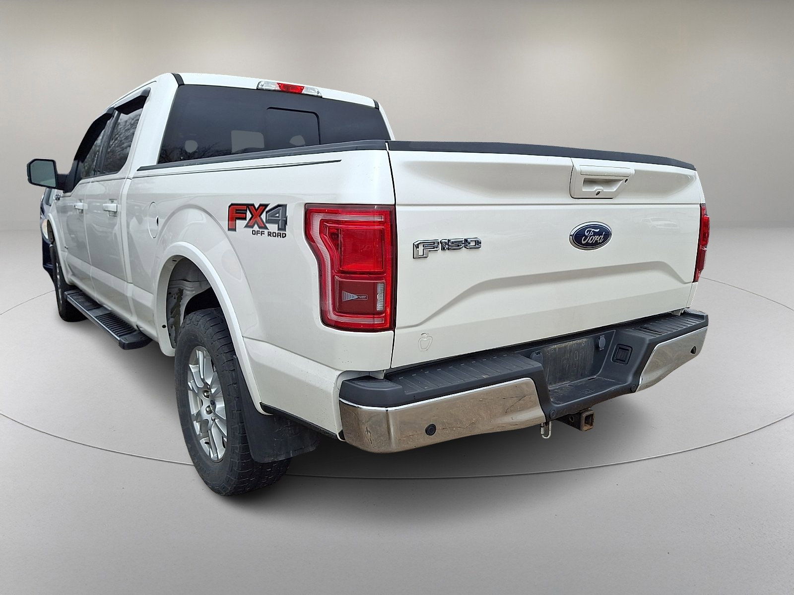 Used 2017 Ford F150 Lariat w/ Equipment Group 501A Mid image 5