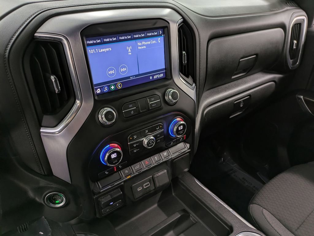 Used 2020 GMC Sierra 1500 Elevation w/ Elevation Value Package AWD/4WD image 11