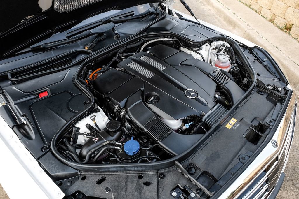 Used 2019 Mercedes-Benz S 560e w/ AMG Line Exterior image 61