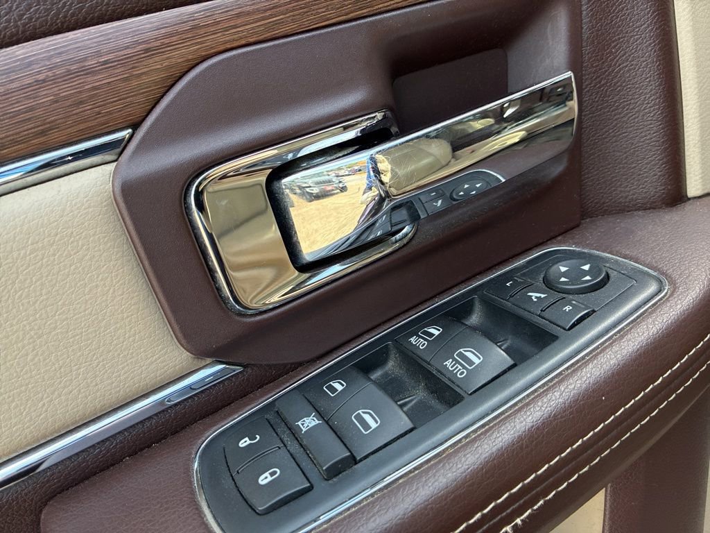 Used 2016 RAM 2500 Laramie w/ Convenience Group image 14