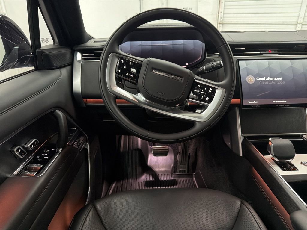 Used 2025 Land Rover Range Rover Long Wheelbase SE image 21