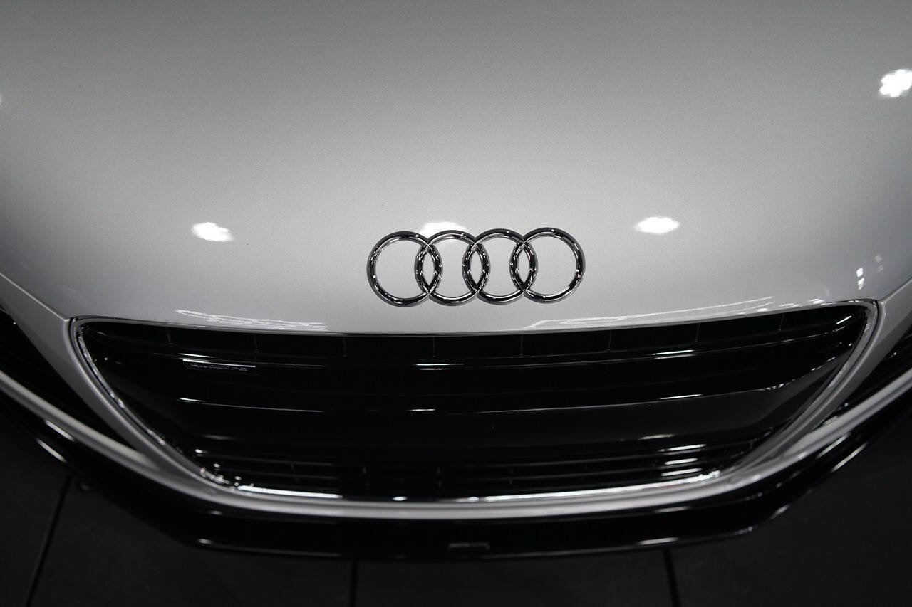 Used 2009 Audi R8 V10 AWD/4WD image 53