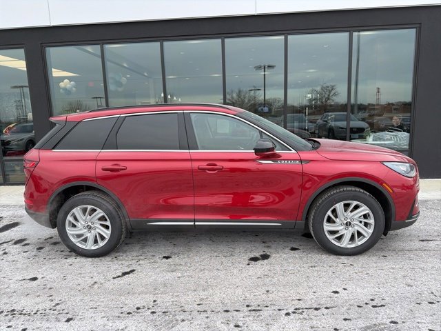 New 2026 Lincoln Corsair Premiere image 2