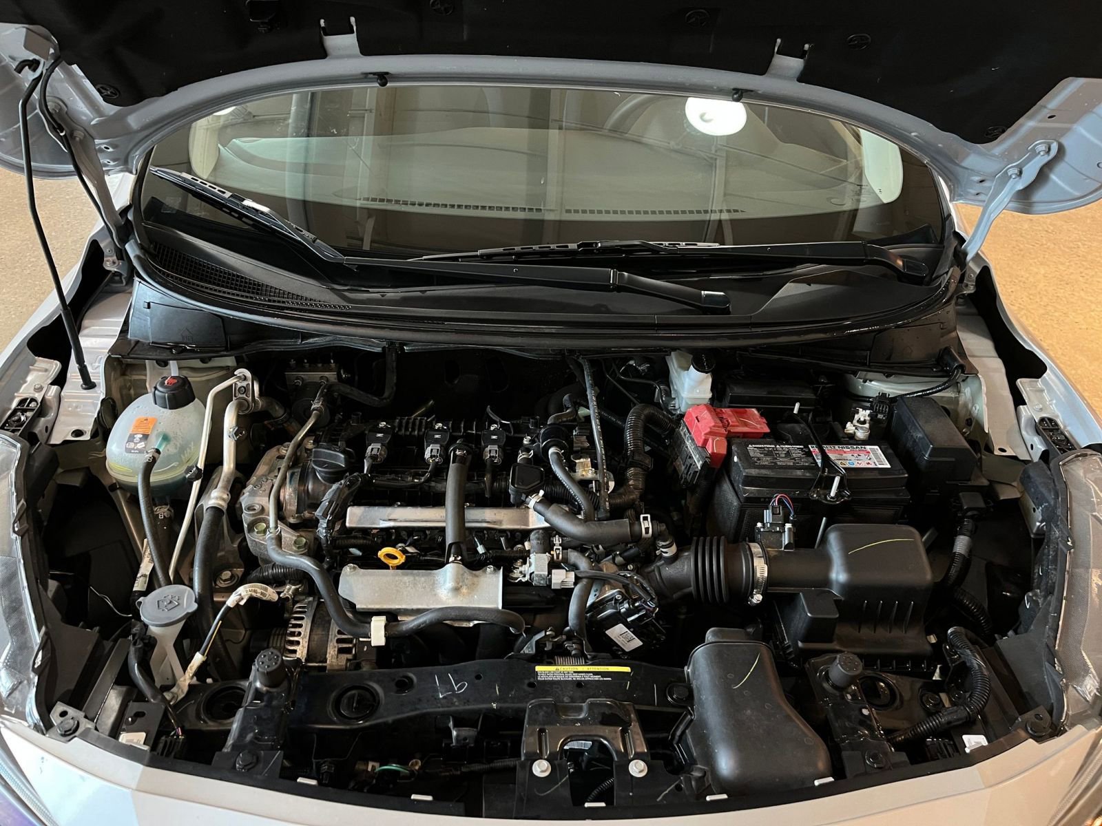 Used 2025 Nissan Versa SV image 31