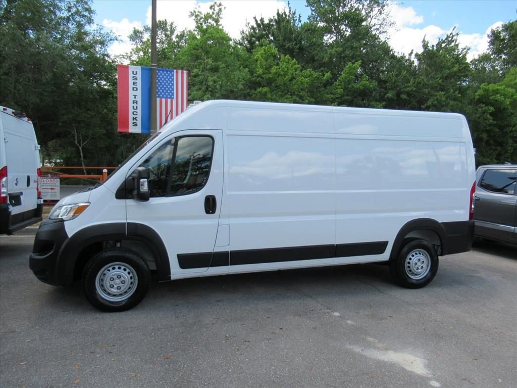 Used 2025 RAM ProMaster 2500 w/ Convenience Group FWD image 5