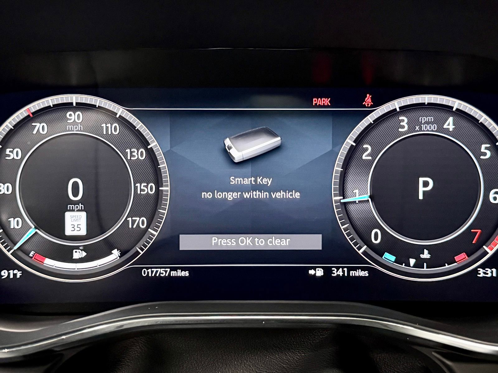 Used 2024 Jaguar F-PACE R-Dynamic S image 26