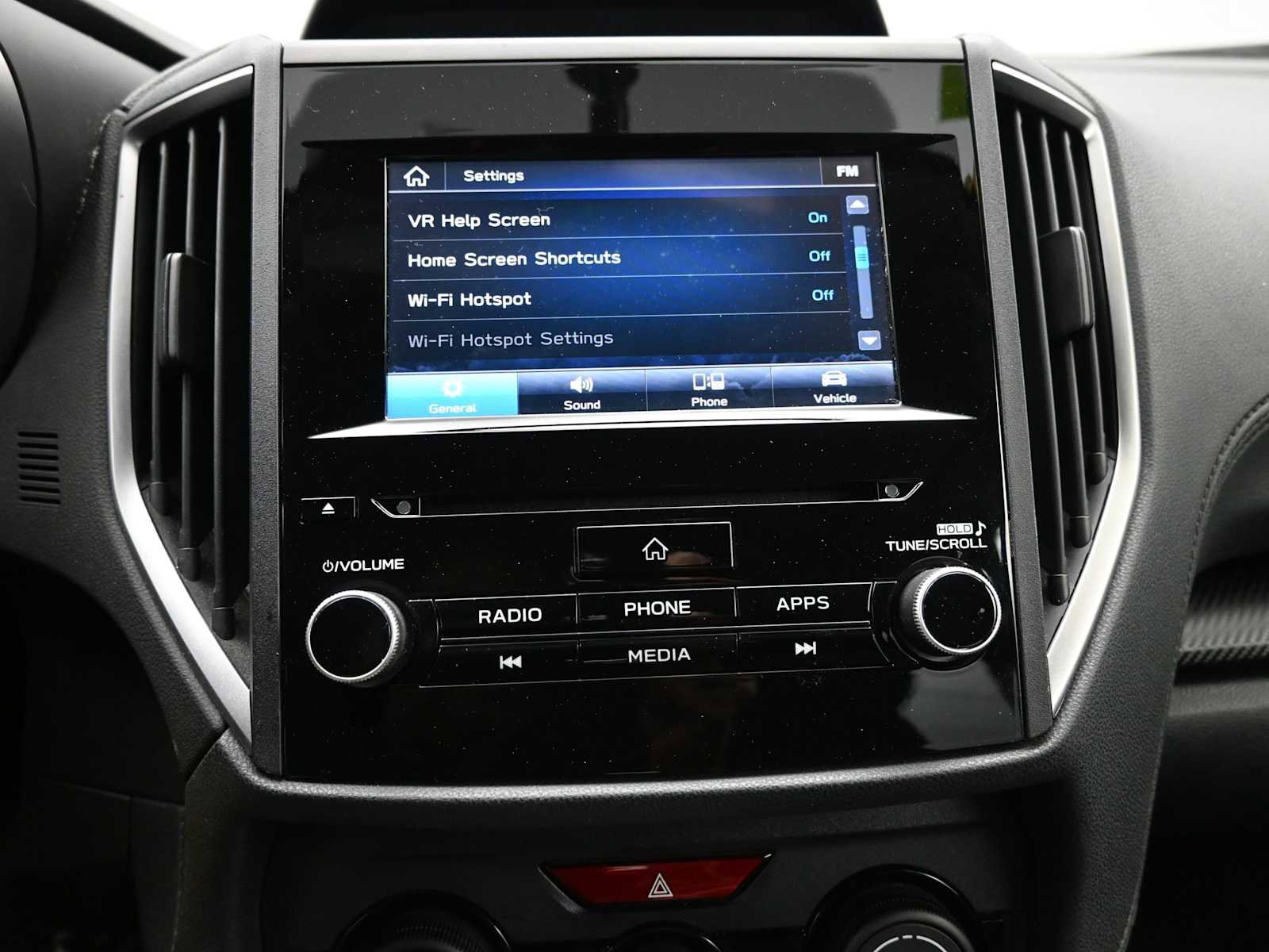 Used 2019 Subaru Crosstrek 2.0i Premium w/ Moonroof Package image 18