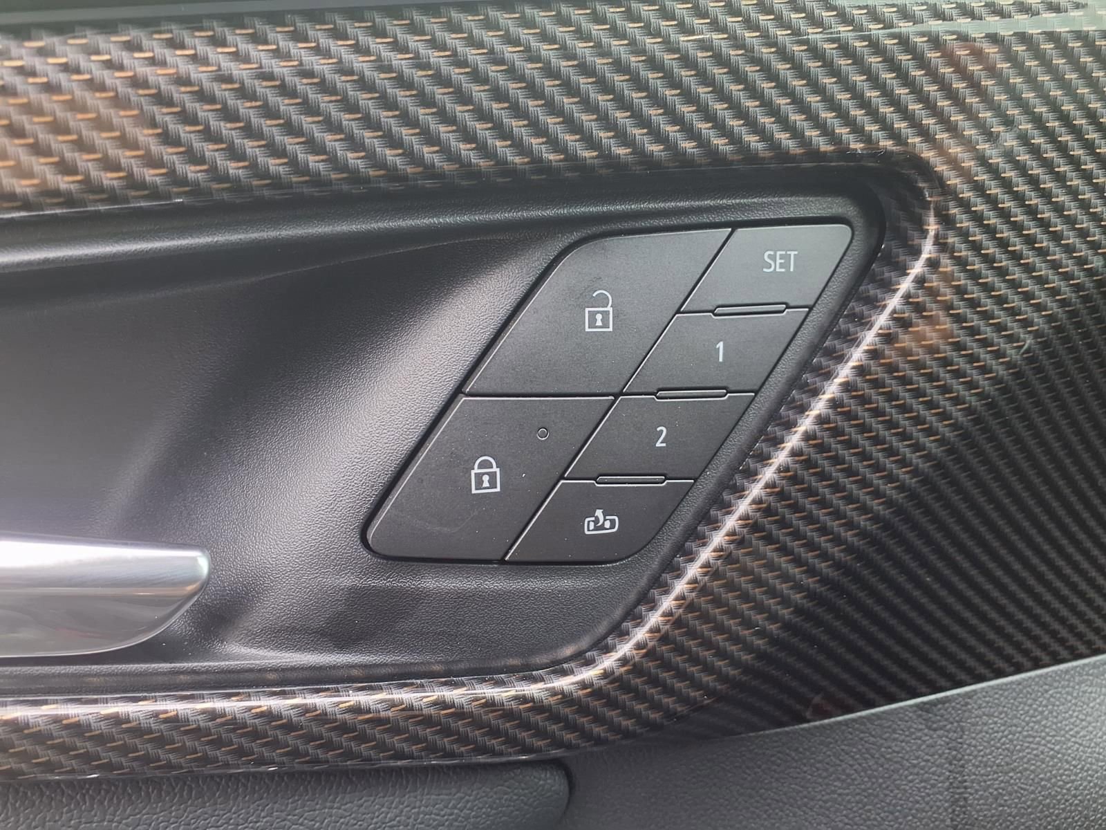 New 2026 Chevrolet Traverse High Country w/ LPO, Floor Liner Package FWD image 9