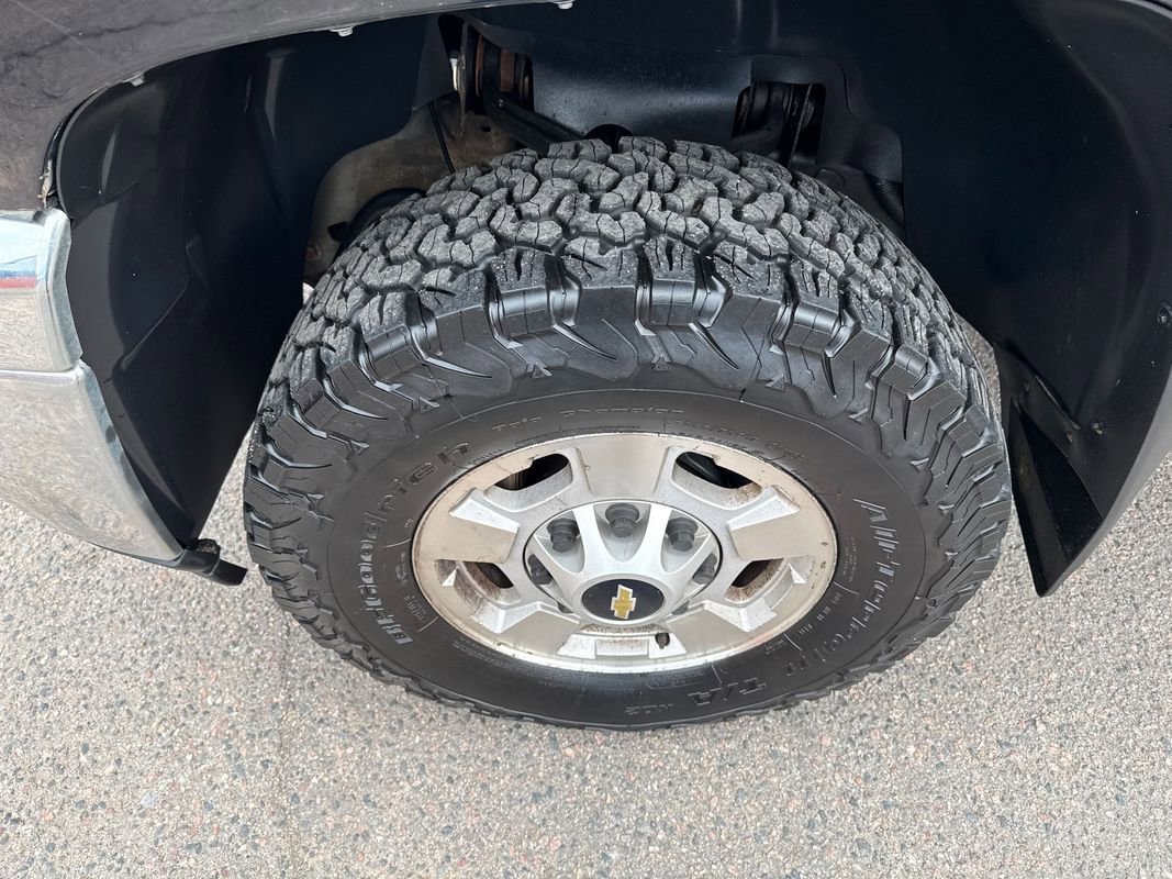 Used 2013 Chevrolet Silverado 2500 LT w/ Interior Plus Package image 7