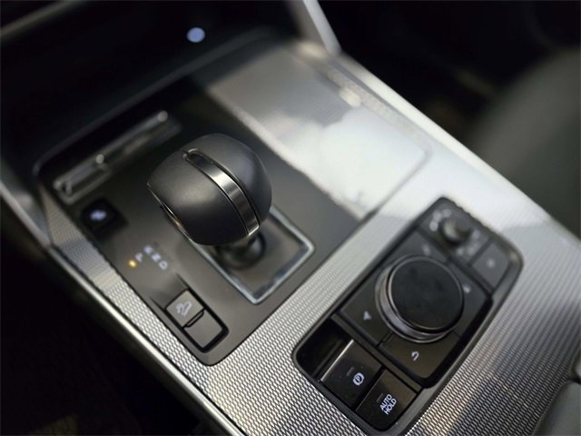 New 2025 MAZDA CX-90 Plug-In Hybrid w/ Preferred image 25