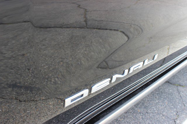 Used 2025 GMC Sierra 1500 Denali Ultimate AWD/4WD image 3
