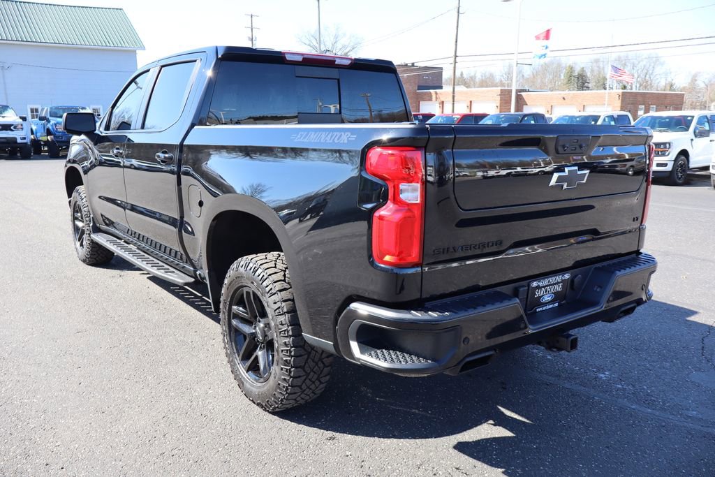Used 2023 Chevrolet Silverado 1500 LT Trail Boss w/ LT Trail Boss Premium Package image 16