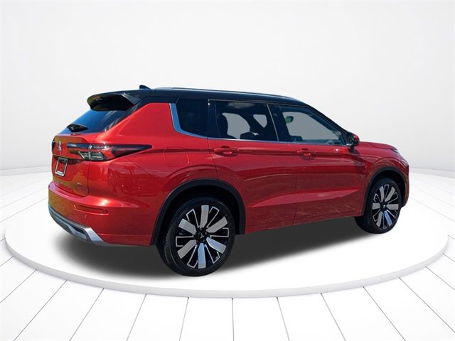 New 2025 Mitsubishi Outlander SEL image 3
