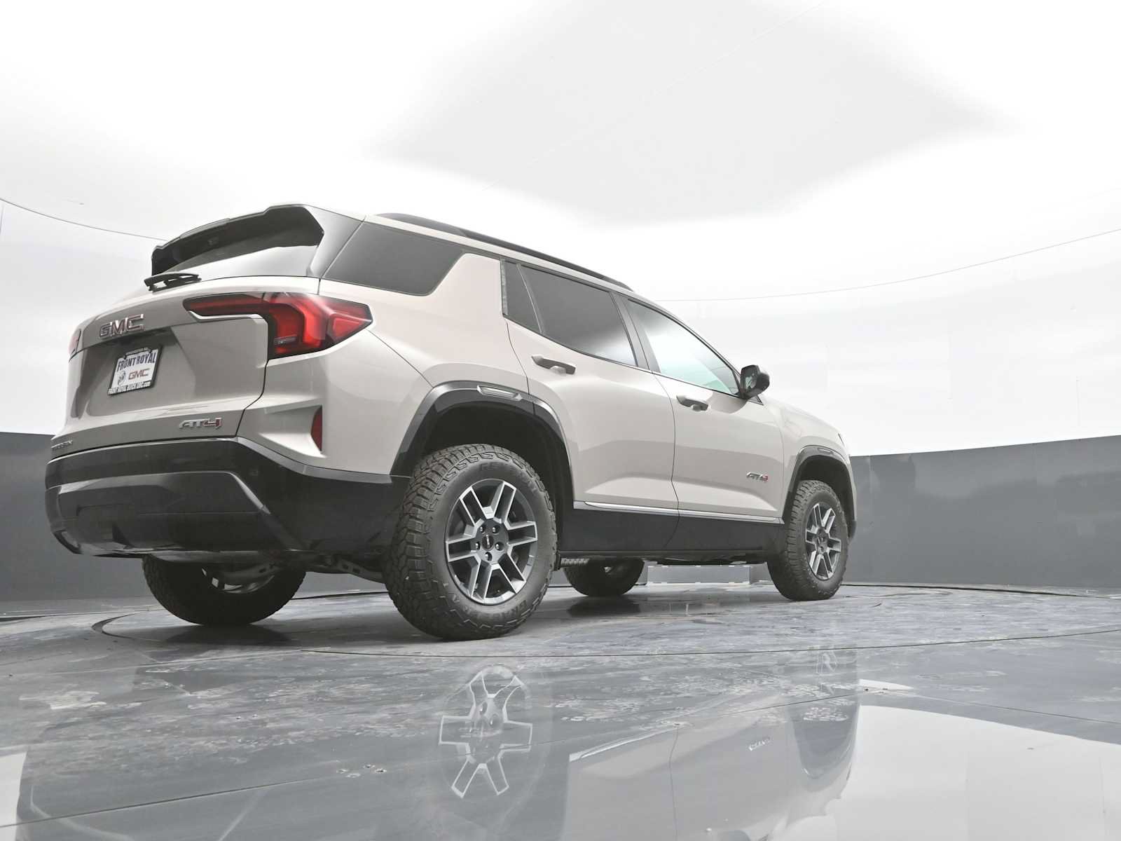 New 2026 GMC Terrain AT4 w/ Technology Package II AWD/4WD image 38