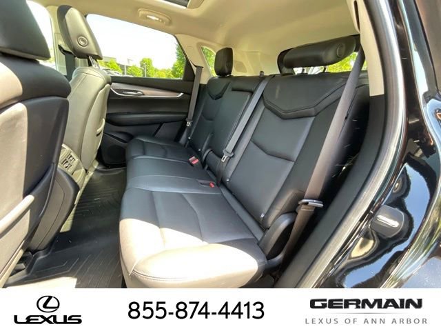 Used 2018 Cadillac XT5 Luxury w/ Driver Awareness Package AWD/4WD image 13
