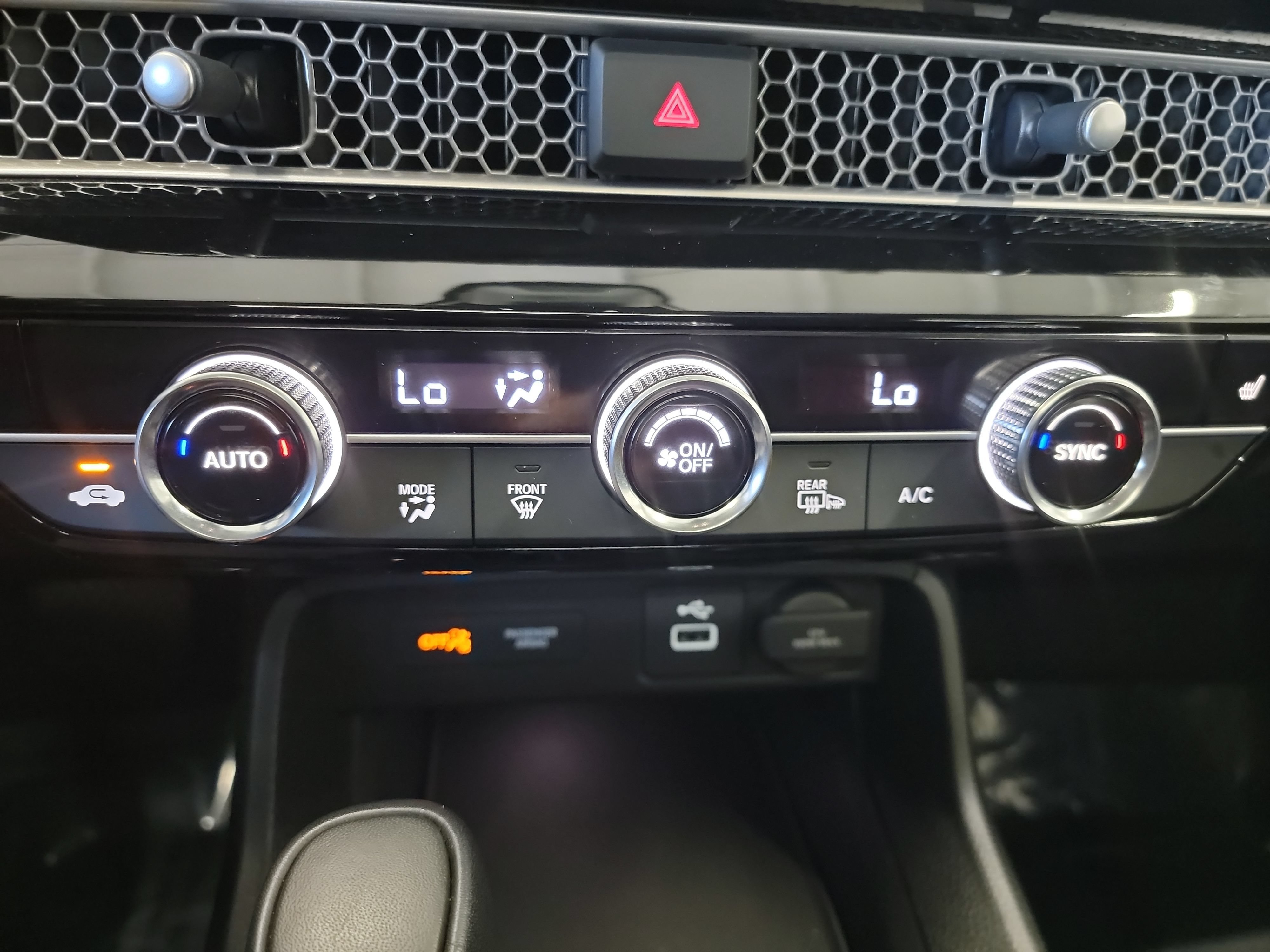 Used 2024 Honda Civic EX-L image 21