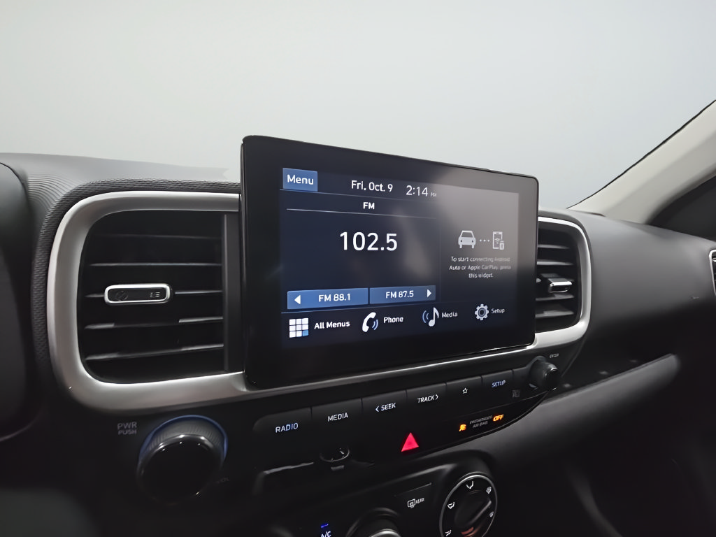 New 2026 Hyundai Venue SE FWD image 30