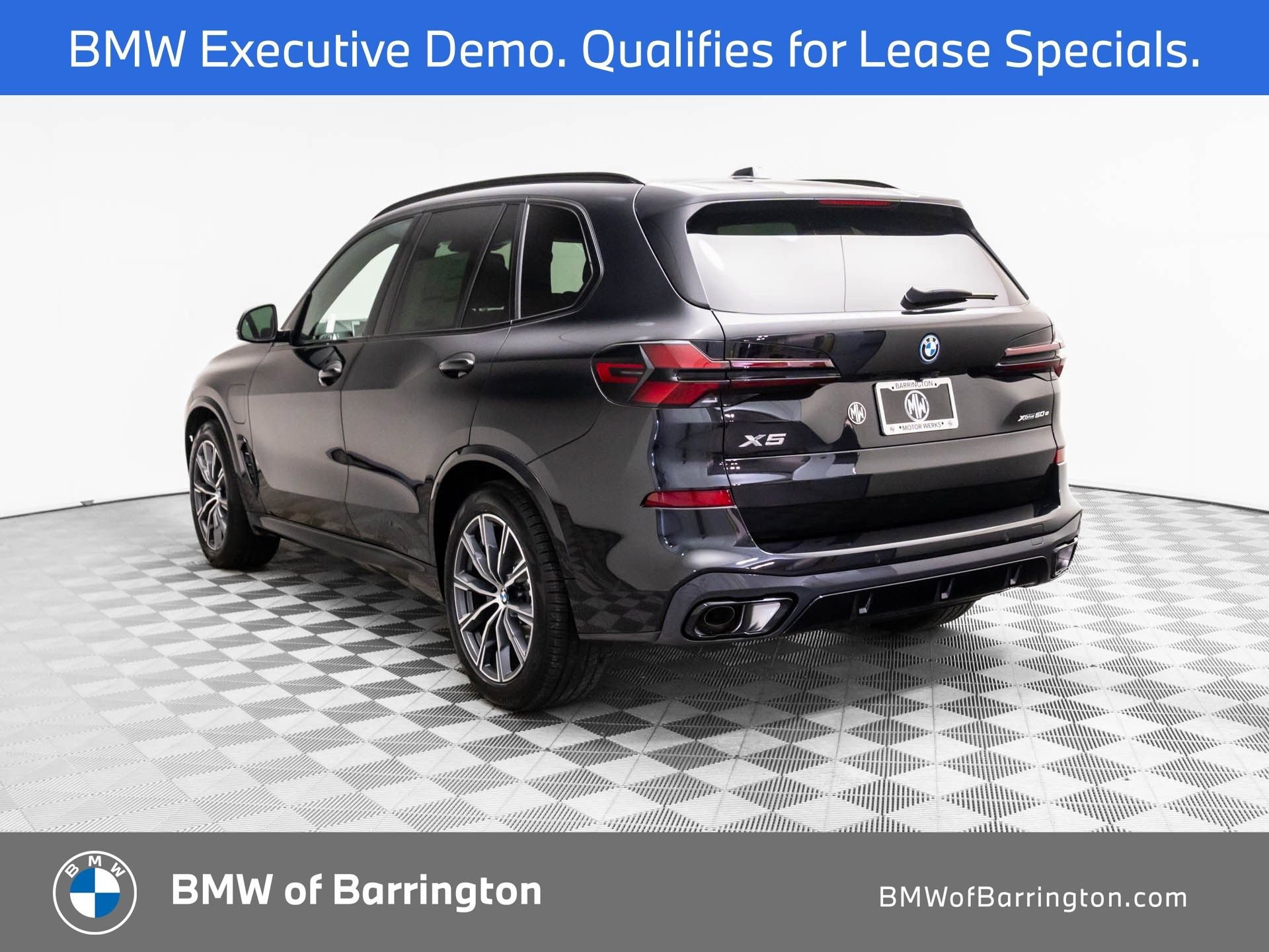 New 2026 BMW X5 xDrive50e w/ M Sport Package AWD/4WD image 3