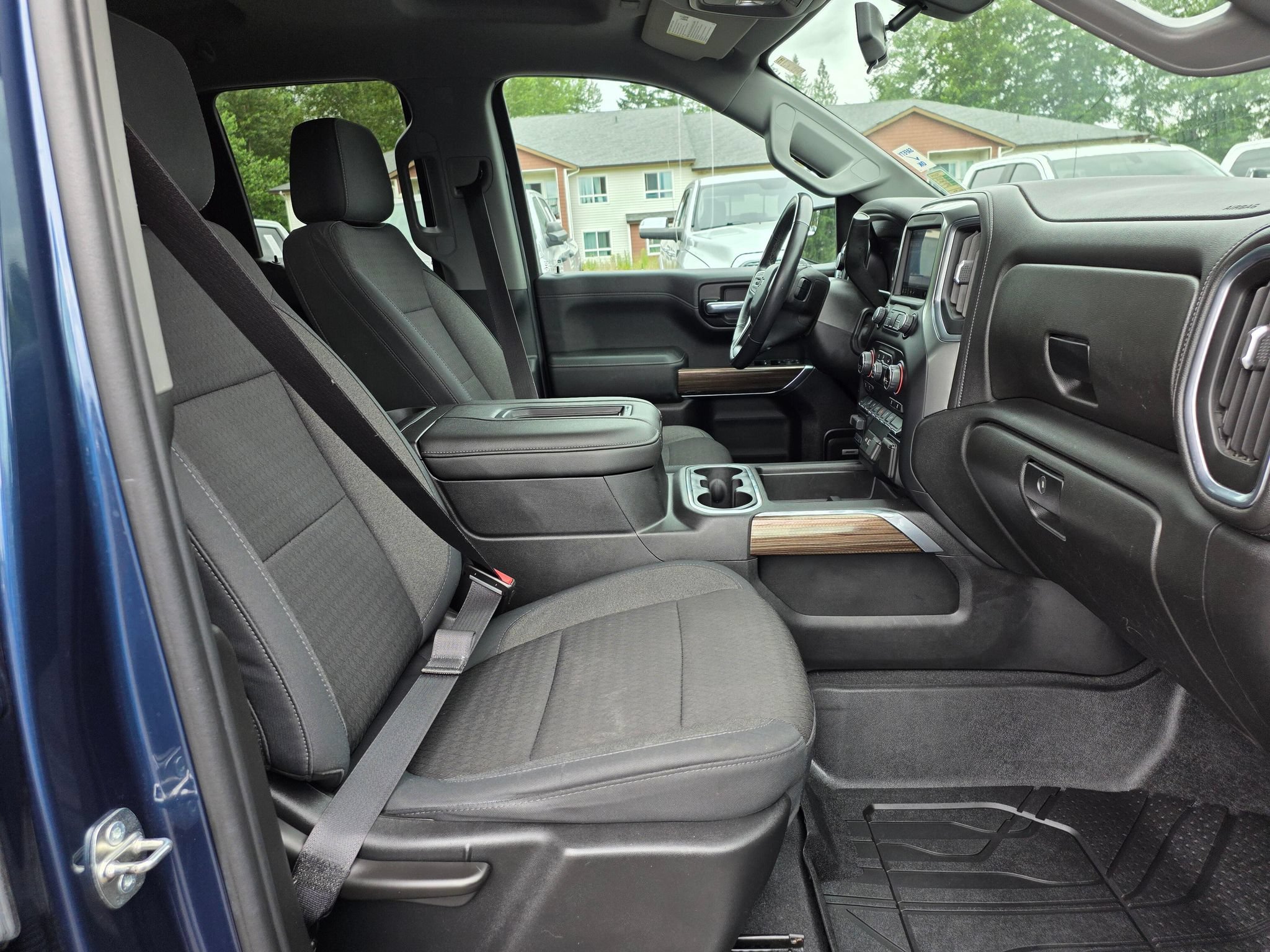 Used 2019 Chevrolet Silverado 1500 RST w/ All-Star Edition AWD/4WD image 29