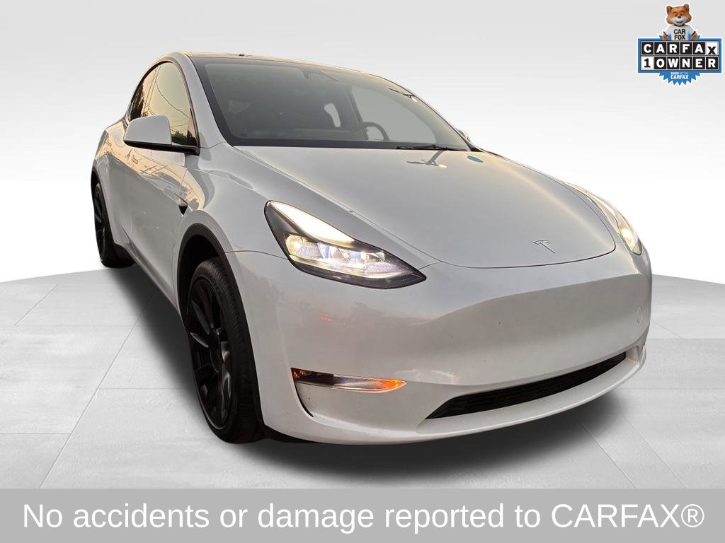 Used 2023 Tesla Model Y Long Range AWD/4WD image 1