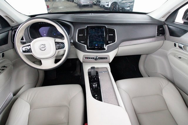 Certified 2024 Volvo XC90 B6 Plus image 6