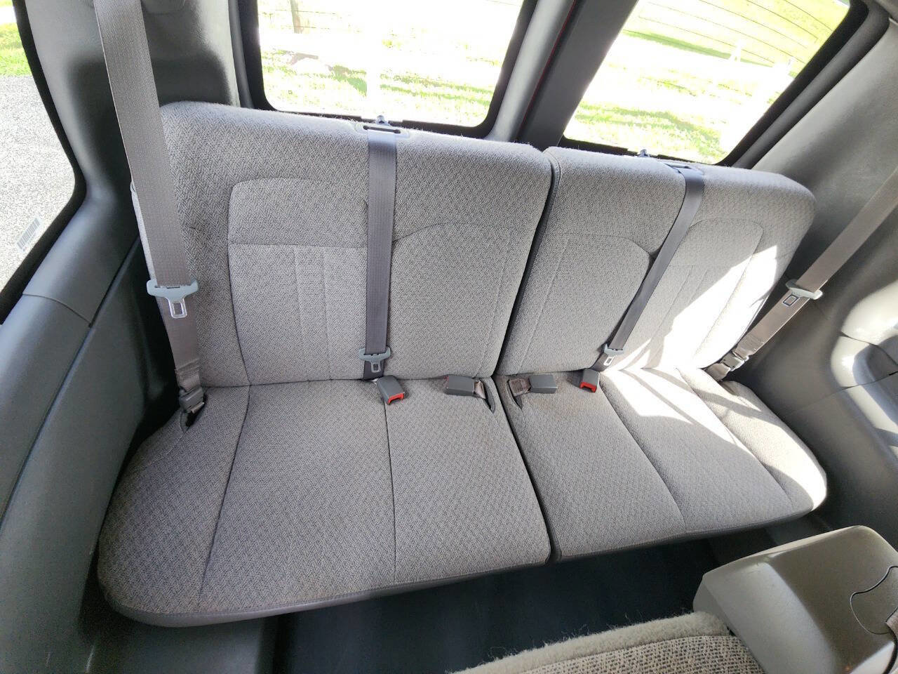 Used 2014 Chevrolet Express 3500 LS image 36