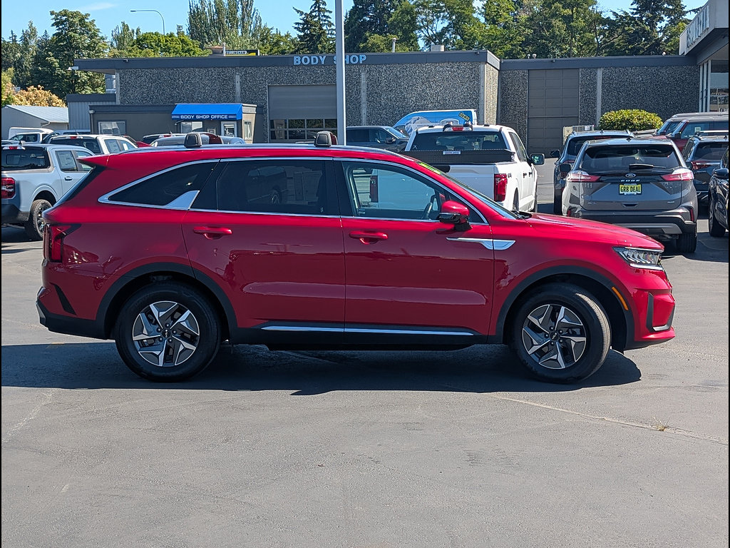 Used 2022 Kia Sorento S AWD/4WD image 5