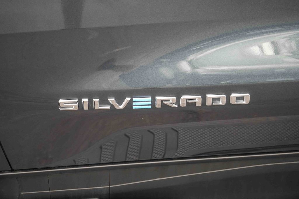 Used 2026 Chevrolet Silverado EV LT w/ Plus Package AWD/4WD image 10