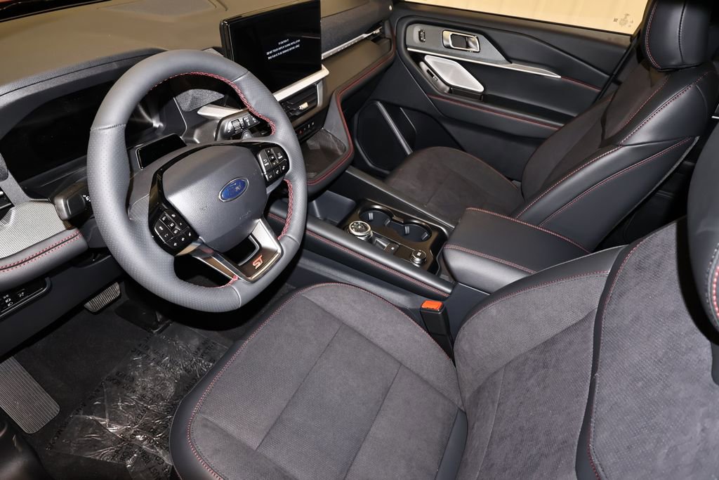 New 2026 Ford Explorer ST image 30