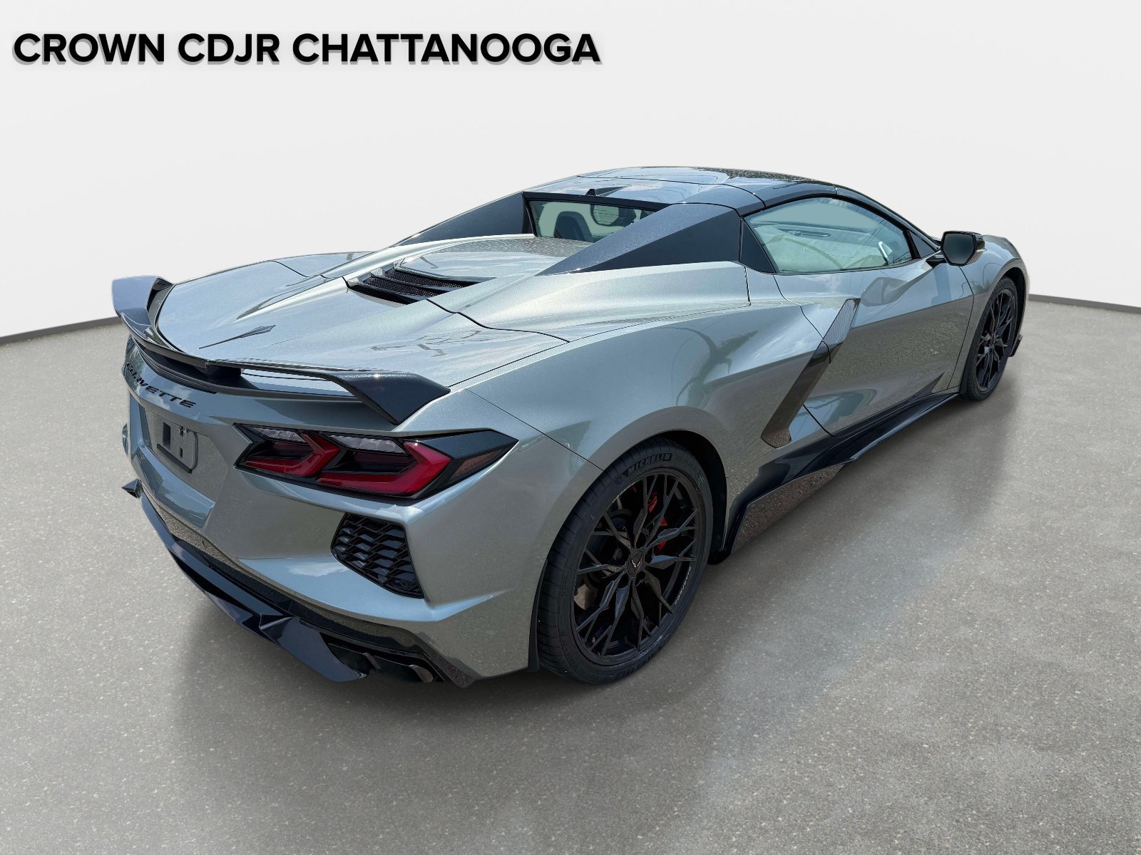 Used 2023 Chevrolet Corvette Stingray Premium Conv w/ Z51 Performance Package RWD image 7