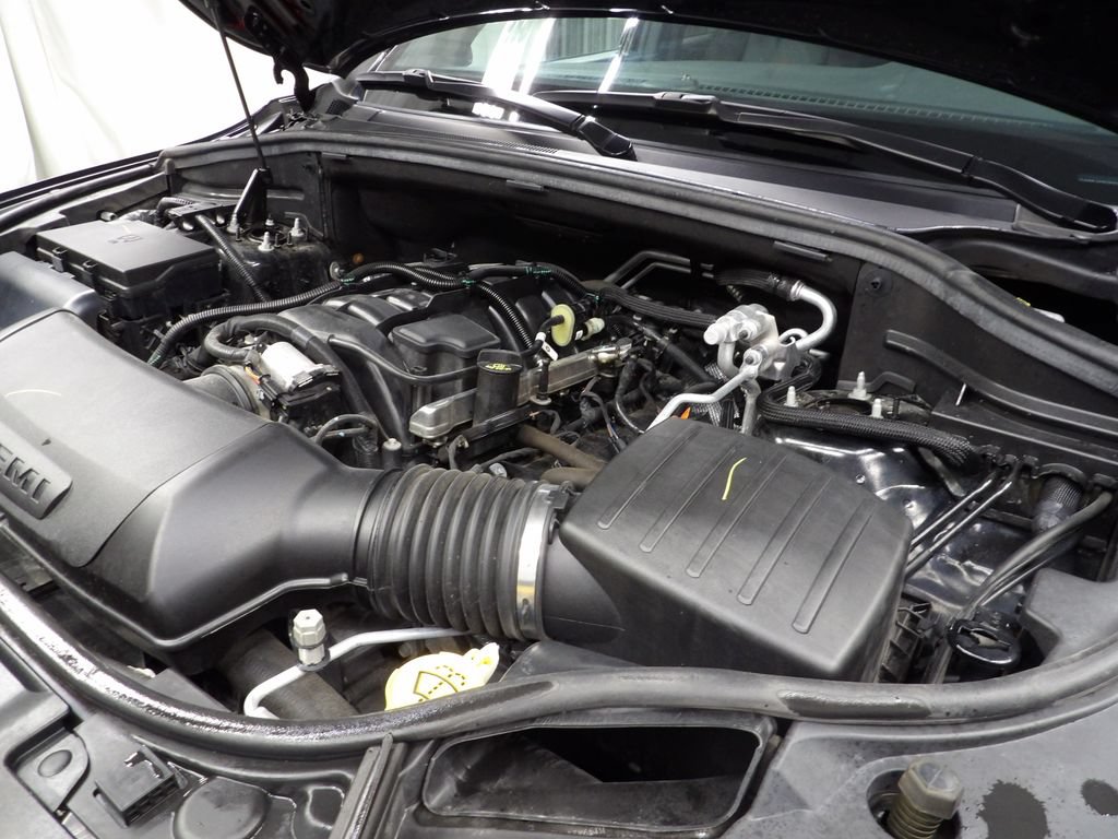 Used 2025 Dodge Durango R/T AWD/4WD image 28