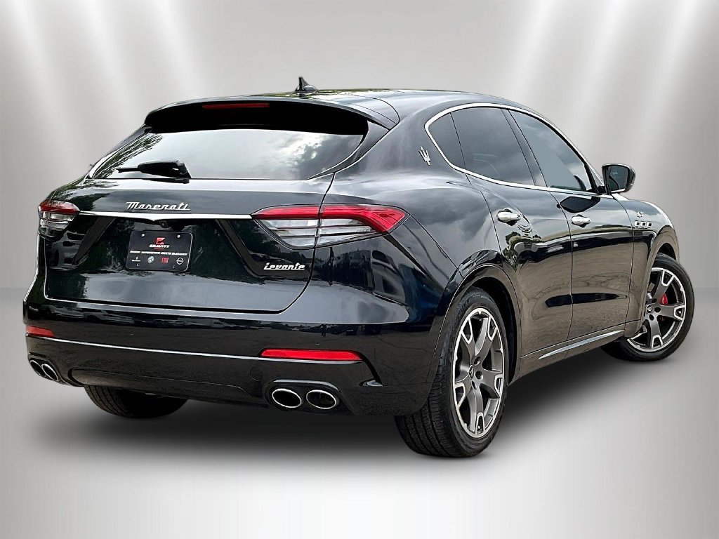 Used 2022 Maserati Levante GT AWD/4WD image 6
