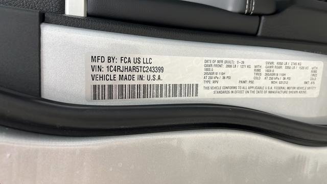 New 2026 Jeep Grand Cherokee Altitude image 31