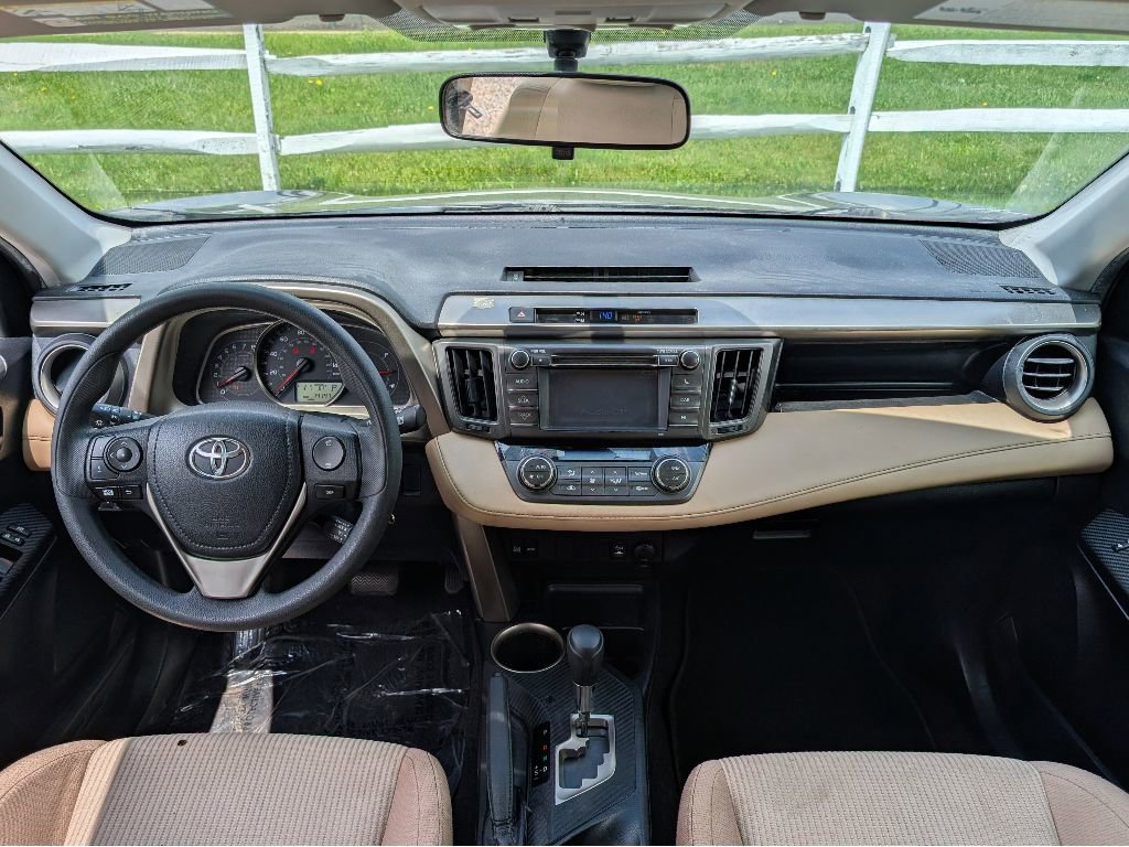 Used 2013 Toyota RAV4 XLE AWD/4WD image 30