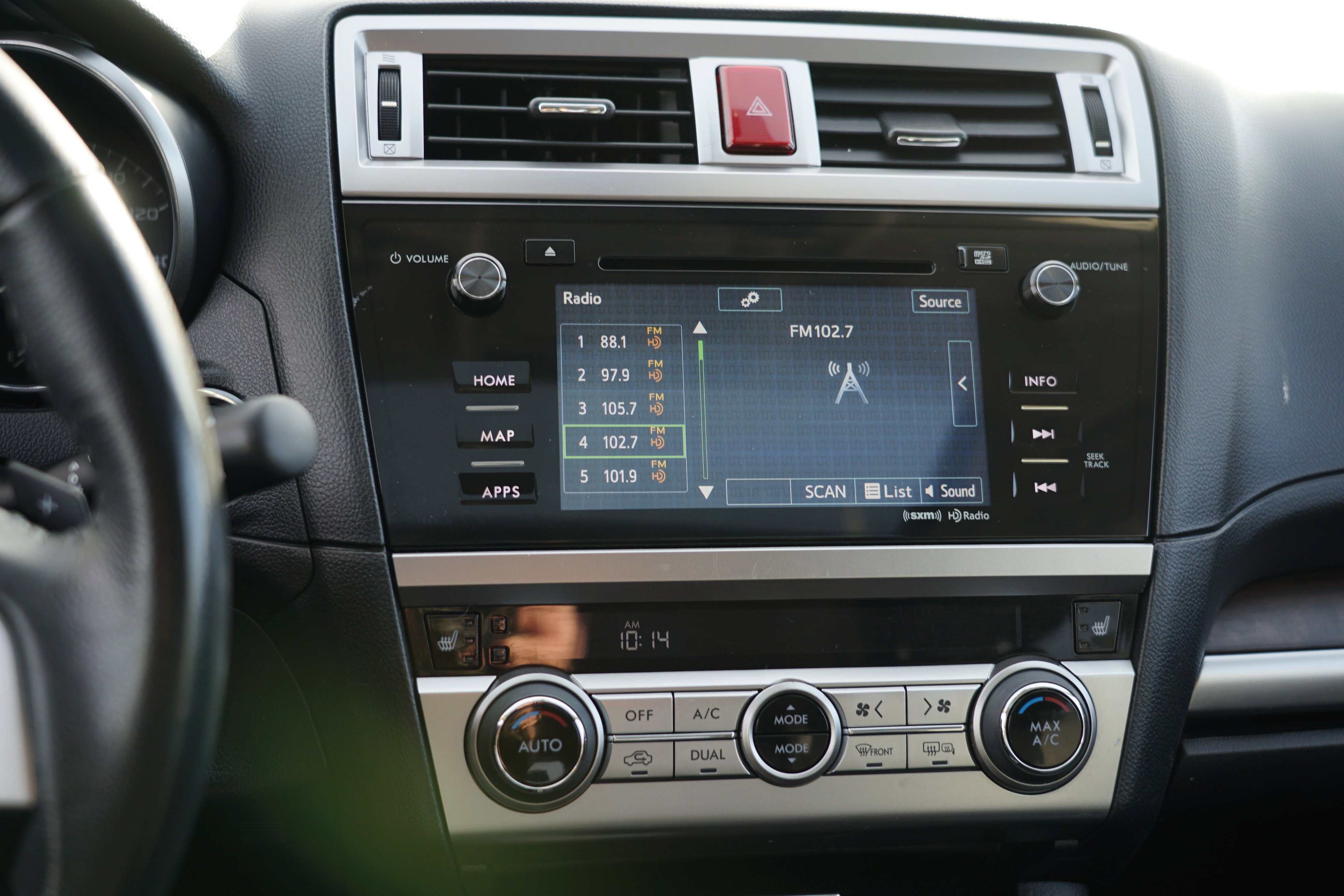 Used 2017 Subaru Outback 3.6R Limited image 22