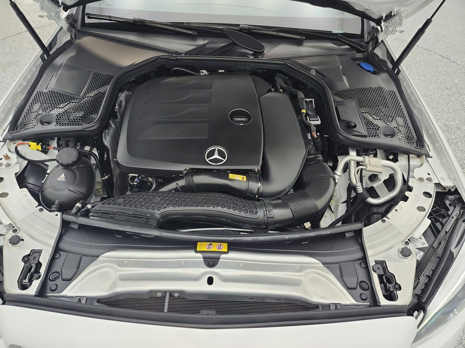 Used 2021 Mercedes-Benz C 300 Sedan image 17
