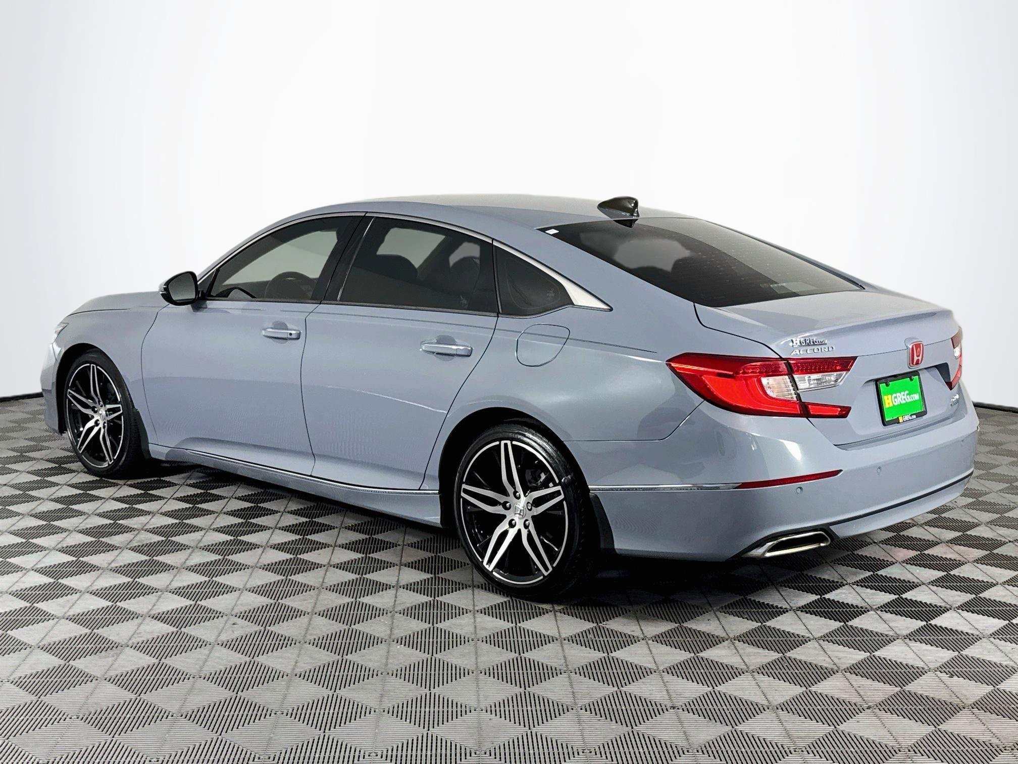 Used 2022 Honda Accord Touring image 6