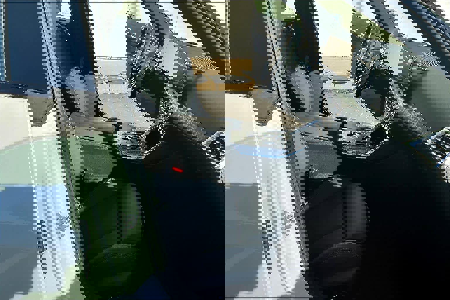 Used 2025 BMW 430i xDrive w/ M Sport Package image 10